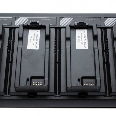 Battery charger (4) for Iridium 9555